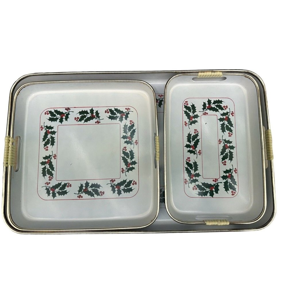 Vintage Stackable MCM 3pc  Christmas Holiday’s lacquer ware serving trays Japan